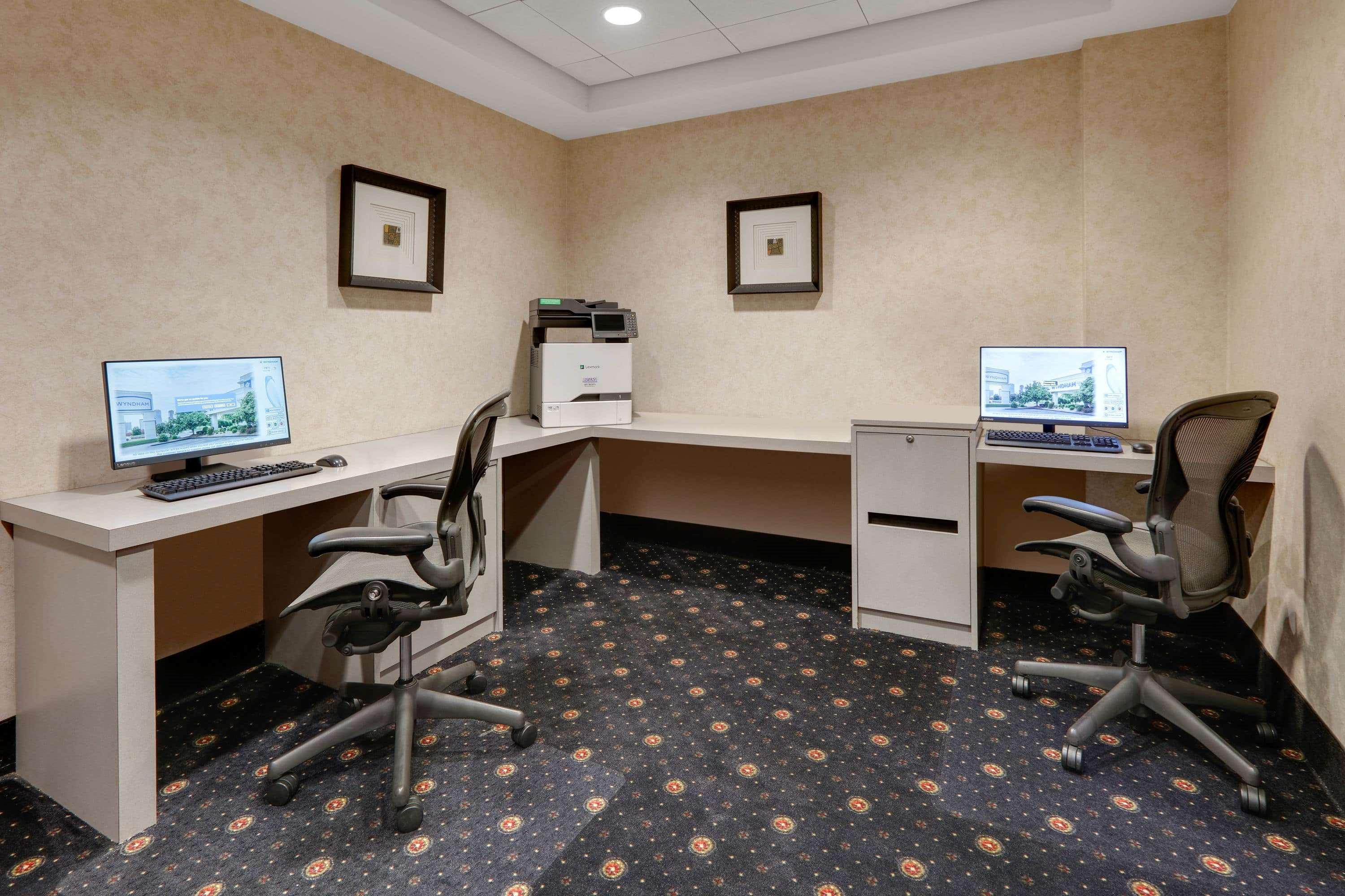 Wyndham Riverfront Hotel Little Rock Esterno foto