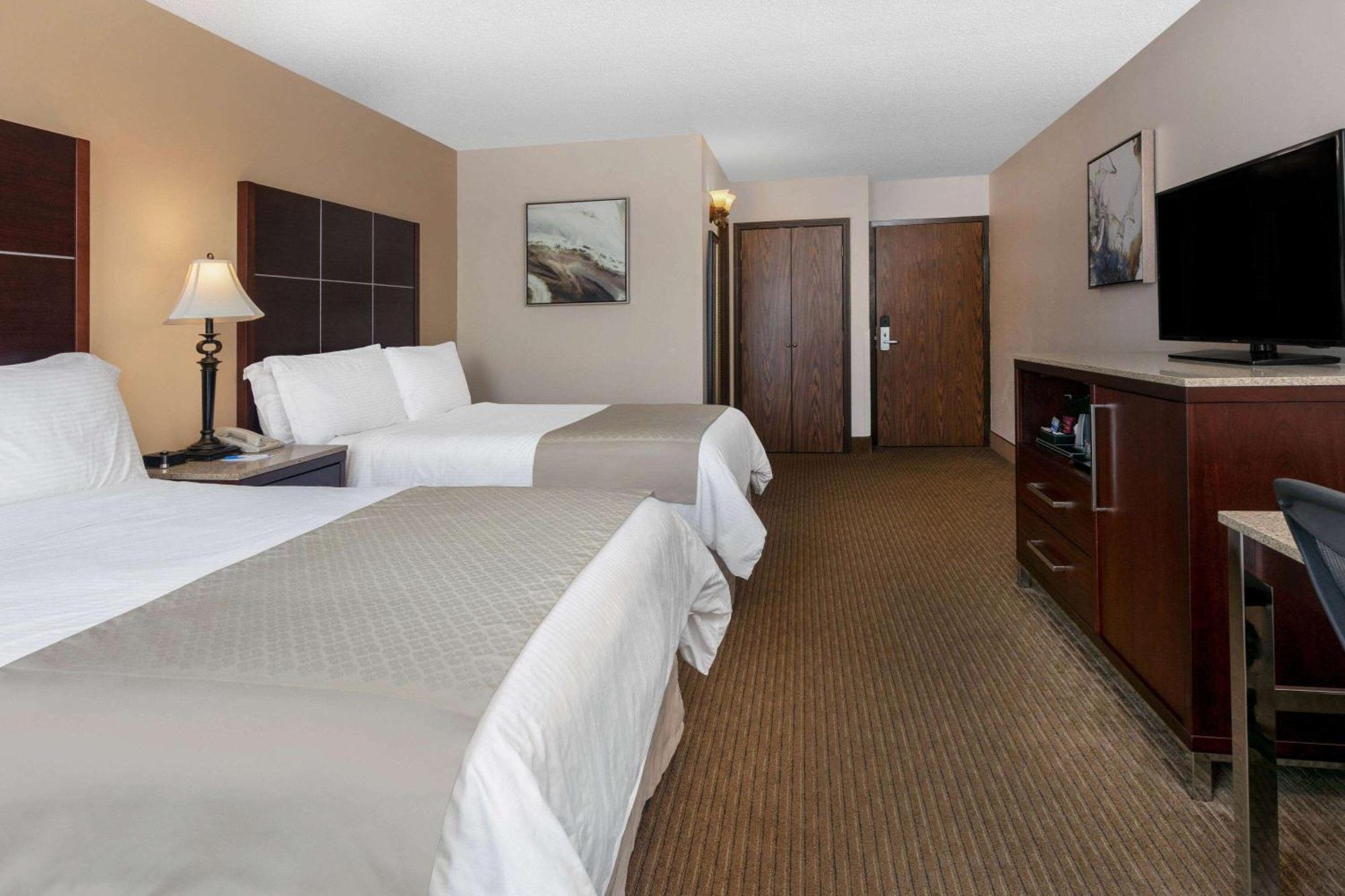 Wyndham Riverfront Hotel Little Rock Esterno foto