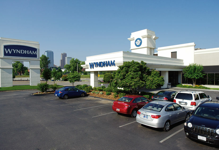 Wyndham Riverfront Hotel Little Rock Esterno foto